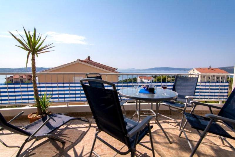 Apartments Jasna Trogir Exterior foto
